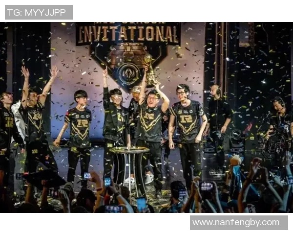 RNG在S15世界大师赛中的节奏表现分析与点评